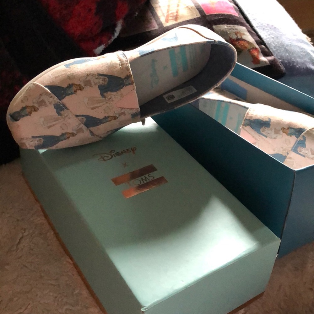 Cinderella Toms